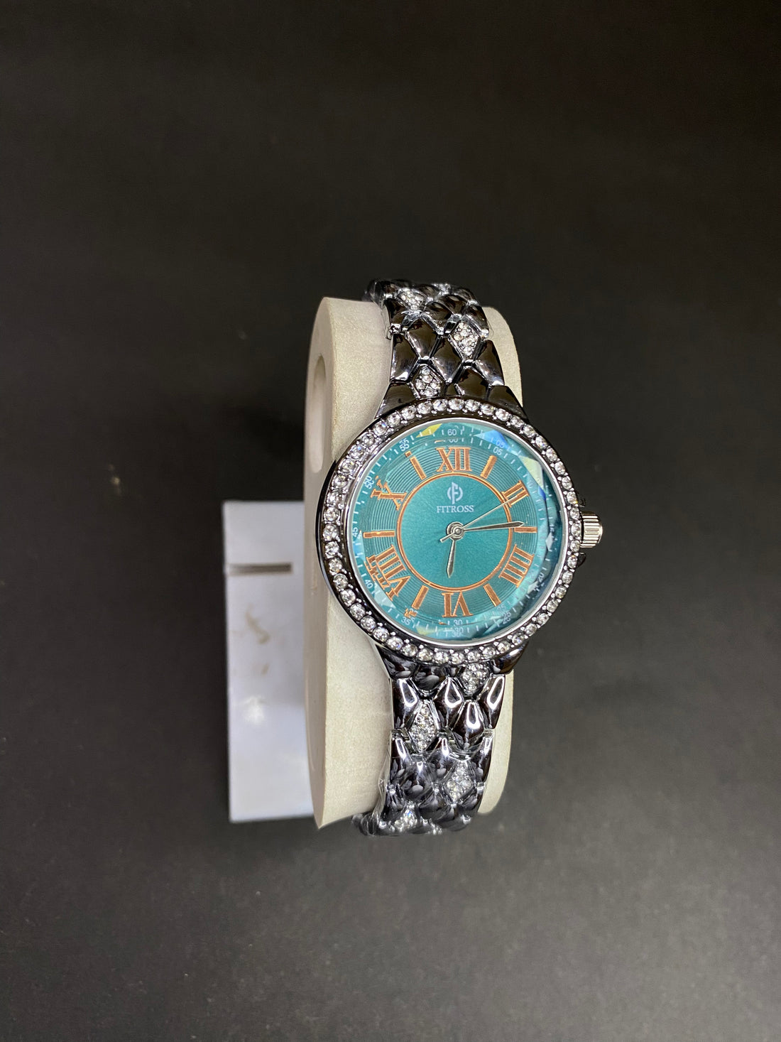 Royel Crytsal Collection