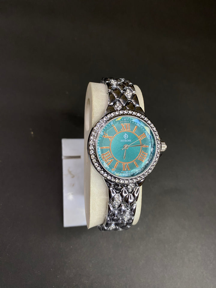 Royel Crytsal Collection