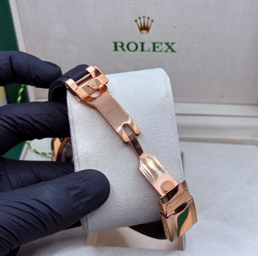 Rolex Submariner Leather strap Luxury Watch