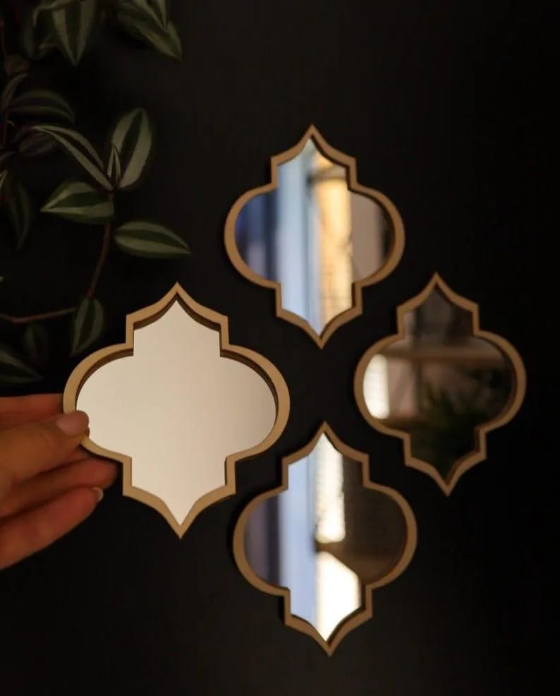 &nbsp;Modern Style Wall Mirror Décor Set – Decorative Acrylic Mirror Wall Art ( Pack of 04)