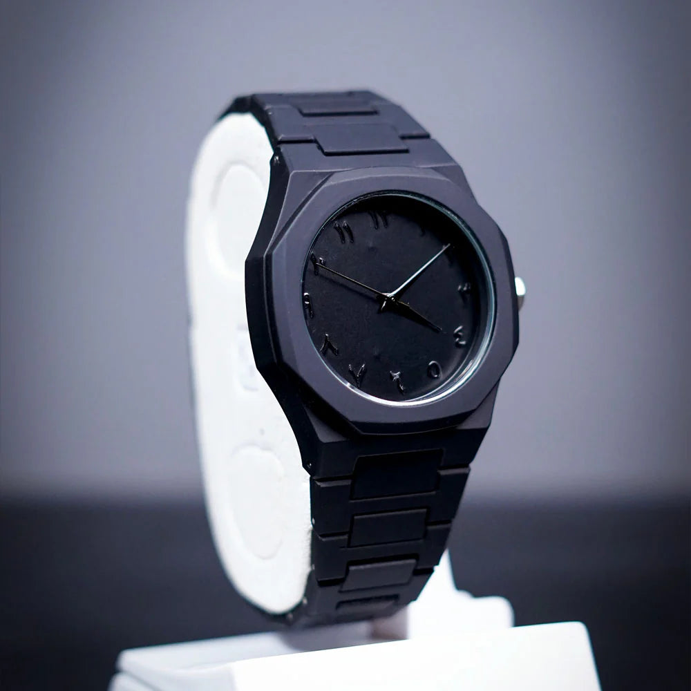 BLACK AURA QUARTZ WATCH